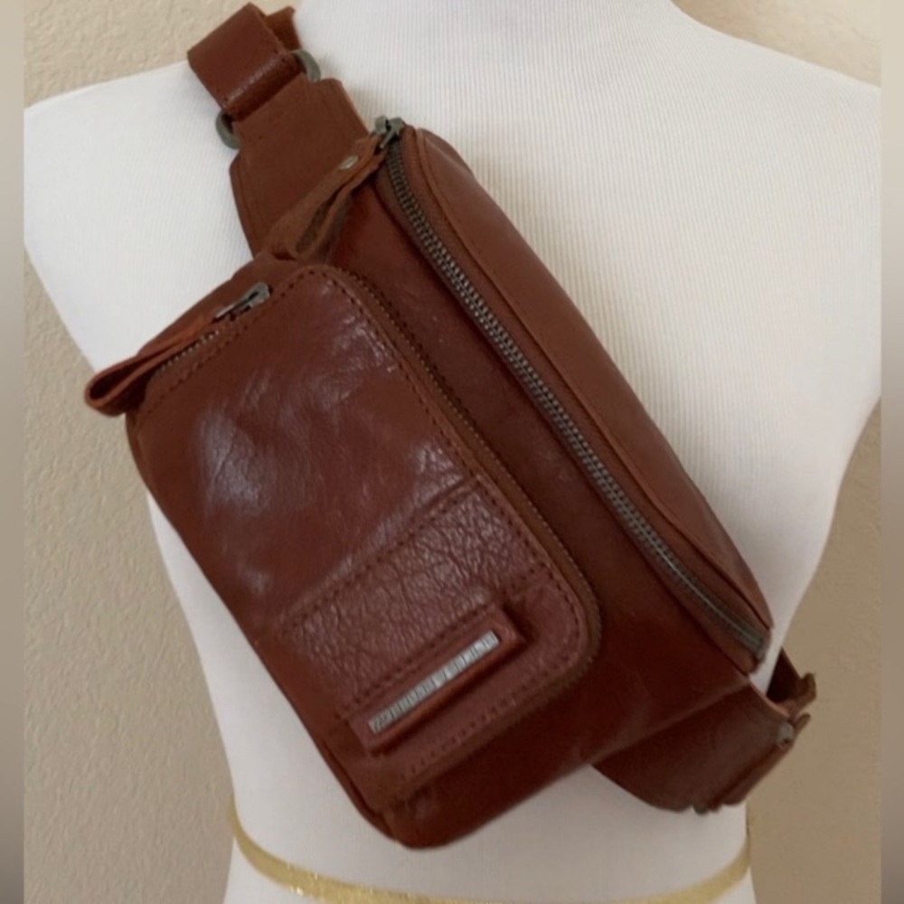 Leather bag Fanny pack cross body bag Spikes & Sparrow bag brandy color leather - Picture 10 of 10